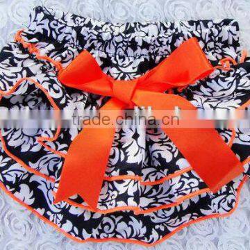 2016 wholesale cute kids wear satin ruffle diaper cover, fancy design children wear satin bloomer for sale