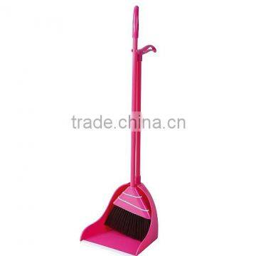 Durable Long Handled Dustpan and Broom Folding Broom and Dustpan Set HD5810