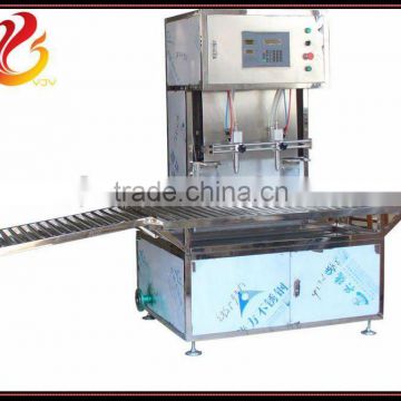 Semi-Automatic Oil Filling Machine