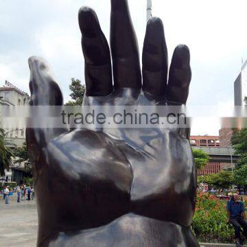 Bronze Modern Abstract Fernando Botero Sculpture Fat Hand Sculpture for Garden Decoration photo-2