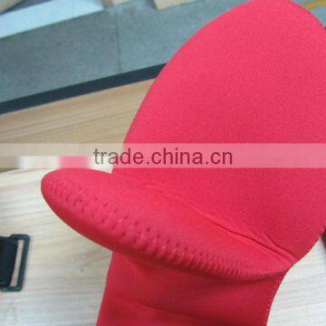 GR-G0072 Hot Sale Long Style Neoprene Oven Glove photo-4