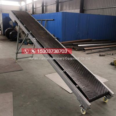 500mm width black rubber belt bag stacking mini belt conveyor