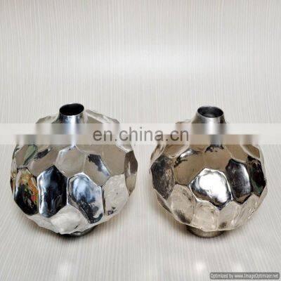 round antique shiny flower vases