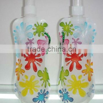 fashionable flexible foldable water bottles with carabiner