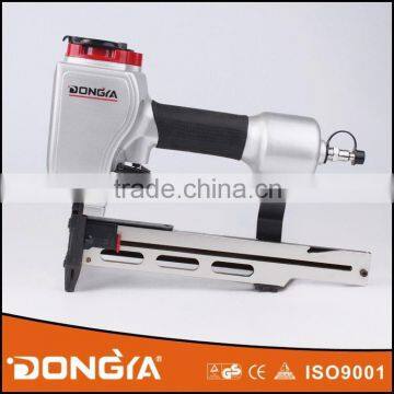 18 Ga. Heavy Duty Tacker Staple Gun