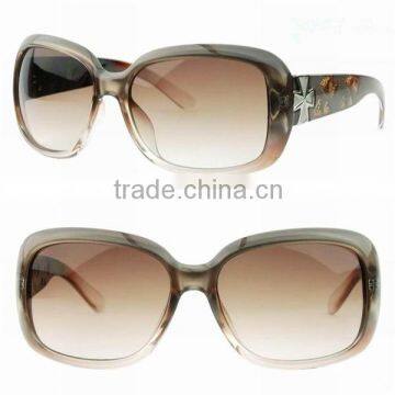 2015 New Popular Plastic Flip up Kids Eyeglasses Frame photo-3