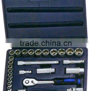 26 PCS 3/8" DR. SOCKET WRENCH SET (GS-4202C)