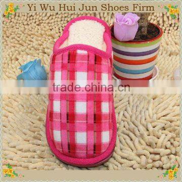 Fachion Slippers From Factory Chenille Slippers photo-4