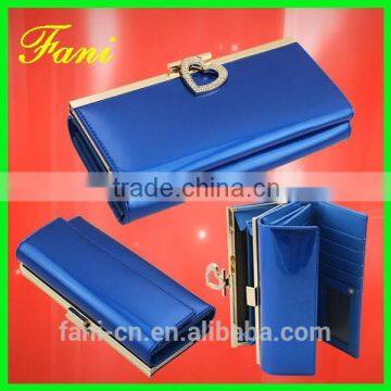 Fashion heart shape metal with diamond design long clutch leather wallet and purse for ladies