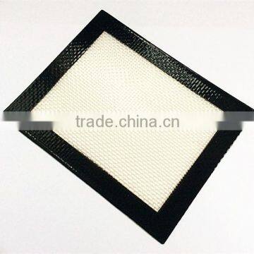 Custom FDA Approved Food Grade Non Stick Small 4x5" Glass Fibre Non-stick Platinum Cured Silicone Matt photo-3