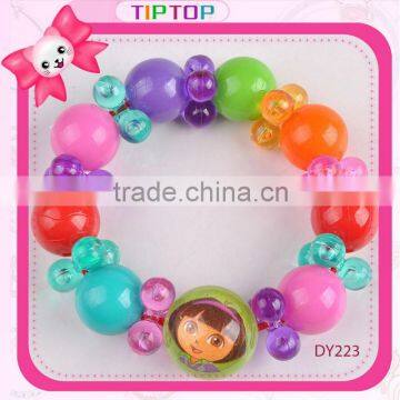 2015 new style wholesale fashion plastic bead bracelet with charm