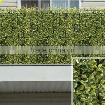 Tea leaf shape artificial fence