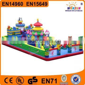 outdoor high quality popular giant cartoon inflatable fun city