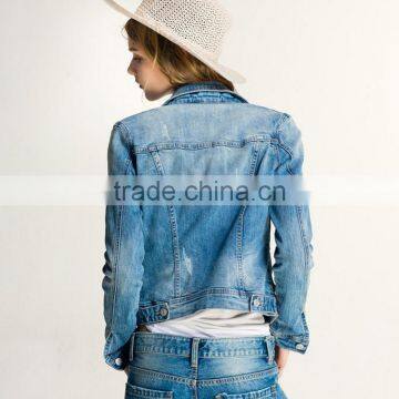 China Wholesale Ripped Denim Jacket Women Customized Denim Jacket for Women photo-3