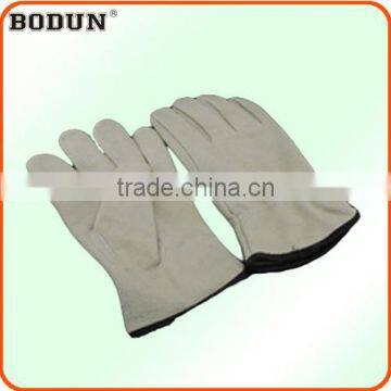 A2018 high quality white cowhide leather glove