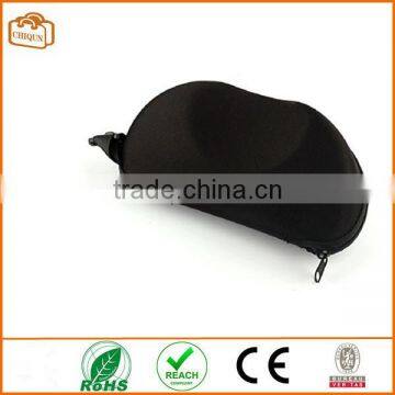 Fashion Portable Carabiner Eye Glasses Sunglasses Hard Case Protector Box (Black) photo-2