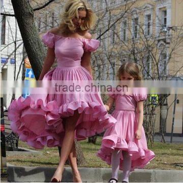 Lovely Two Pieces Mommy and me Maxi Matching Dress Pink Hi Low Ruffle Girls Evening Dresses photo-3