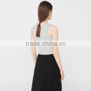 Office Lady Fitted Crop Top Designs Stylish Simple Sleeveless Blouse photo-4