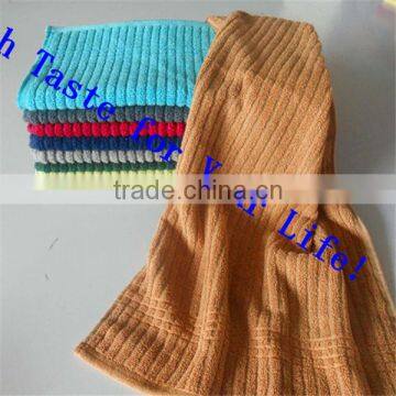 China New Type Bamboo Viscose Fiber Untwisted Antibacterial Super Absorbent Towel