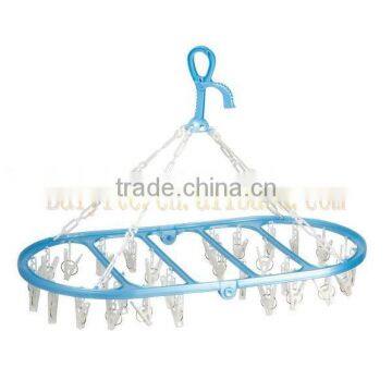 hanger Weight:350g(30pegs) Size:60.5x30.5CM Pack:62x31x41CM/24PCS