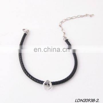Fashion Mini Crescent Necklace Handmade Leather Choker Necklace Minimalist Necklace photo-4