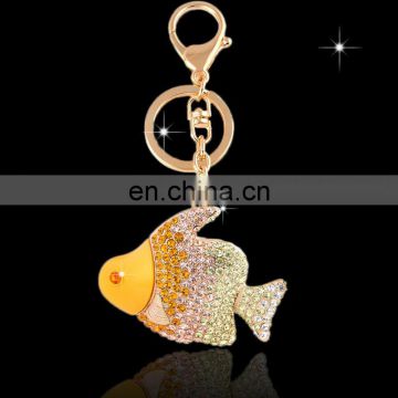 Wholesale Promotional cheap Fashion Decorative metal rhinestone crystal valentine goldfish Key chain for gift giving MCA-0066