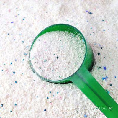 Высокопенящий порошок стиральный массопродукции сильнодушевиго типа