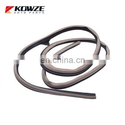Door Opening Weatherstrip For Mitsubishi Pajero III 5725A004HA 5725A004YA photo-3