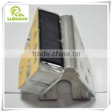 Original Design Solar Road Delineator Post Guardrail for Traffic Safety photo-2