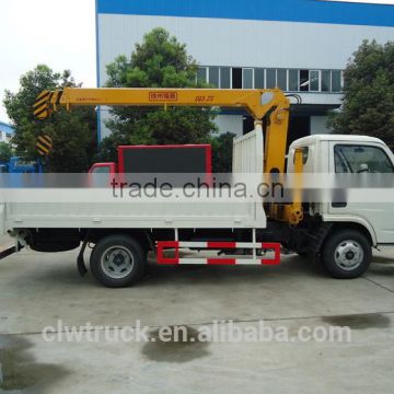 2014 Factory Price Dongfeng 2.5 ton mini pickup truck crane