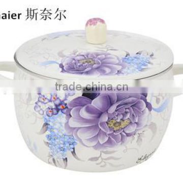 fashinal enamel casserole with decal pattern