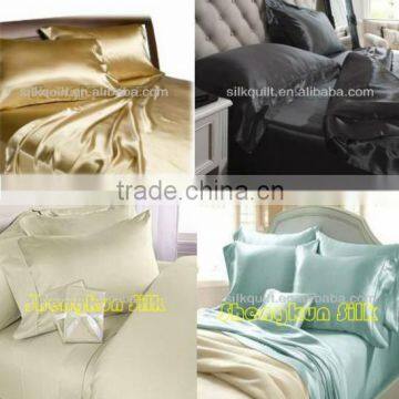 Luxurious Seamless Solid Color Pure Silk Bedding Set