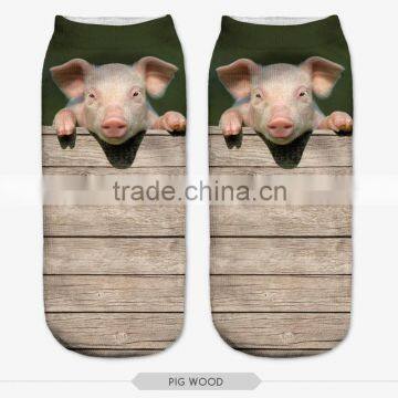 Emoji Stocking Pig Wood High Quality 3d Digital Full Print Colorful Ankle Socks Sports Unisex Custom Hot Sale Stretch Spandex photo-3