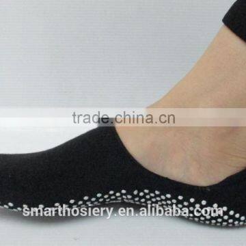 custom comfortable yoga socks