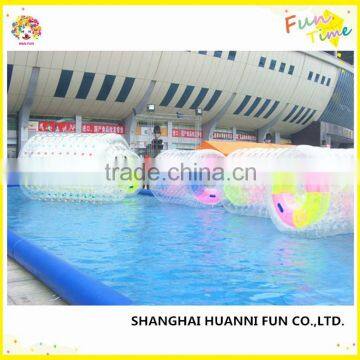 2015 hot sale outdoor inflatable toy water roller ball with pool price