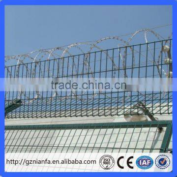 Stainless Steel 304 Concertina Barbed Wire Bto-22 Razor Barbed Wire Military Concertina Wire(Guangzhou Factory) photo-4