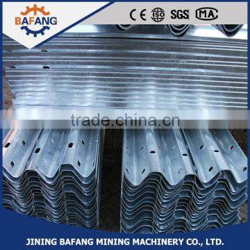 2017 The Highest Quality Light Weight of Highway Guardrail Anti-dazzle Board is Hot Selling photo-5