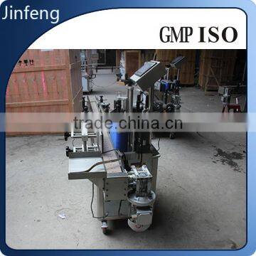 Labeling Machine For Round Bottles With Printer photo-3