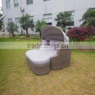 Outdoor Garden Daybed With Adjustable Canopy photo-3