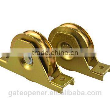 Sliding Gate Use Tracks And Wheels Installed On The Concrete Floor photo-4