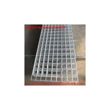 Galvanized welded wire mesh panel for livestock/bird cage