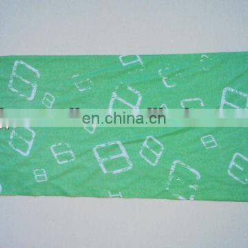 Factory professional customize multifunction tube bandana with green color geometric pattern printing ,can be customized