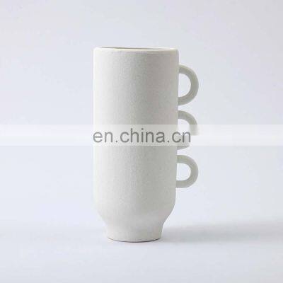 2021 Nordic Minimalism Ceramic Handcraft Matte Porcelain Three Wings Cylinder Flower Vase