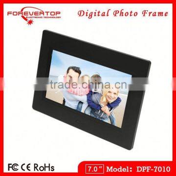 2016 China Factory Price 7 Inch Various Format Digital Frame