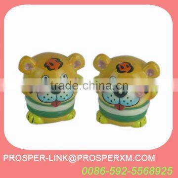 animal ceramic salt and pepper shaker