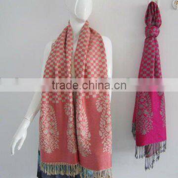 Jacquard scarf