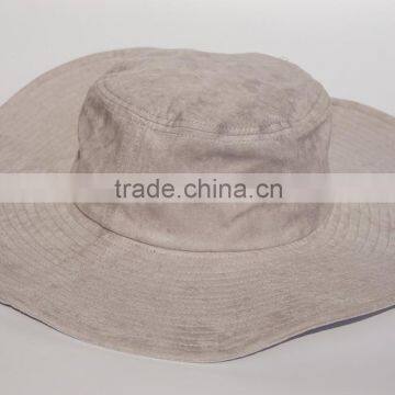 Blank suede beige bucket hat