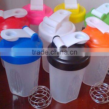 Eco-friendly Nice Design Custom Logo Protein Drink Shaker Cups with Wire Wisk Ball