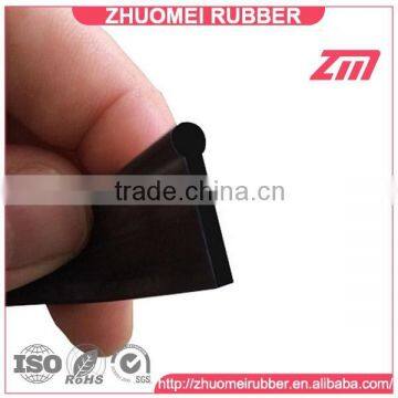 Replacement window cleaning squeegee rubber blade