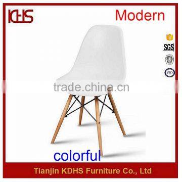 high quality alibaba factory cheap wooden leg white tulip dining chair